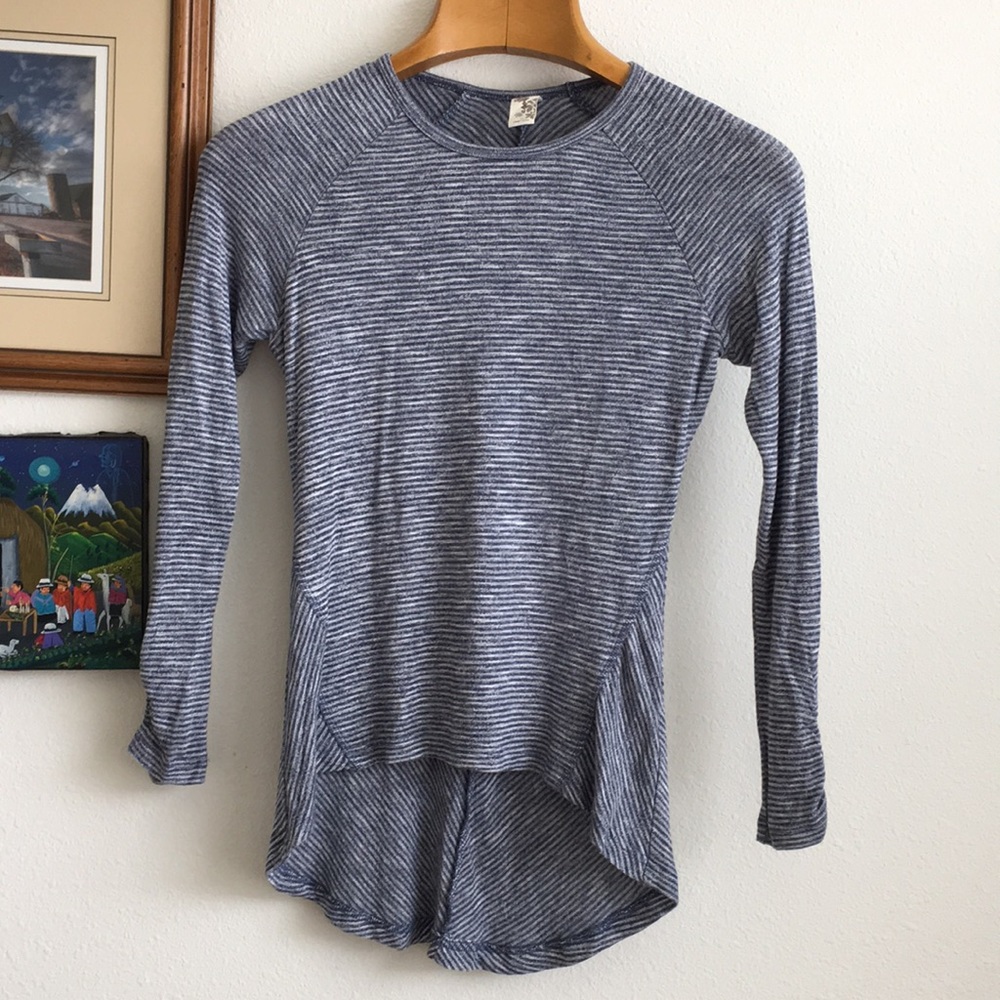 Aventura Long Sleeve High-Low Tunic Top Size M